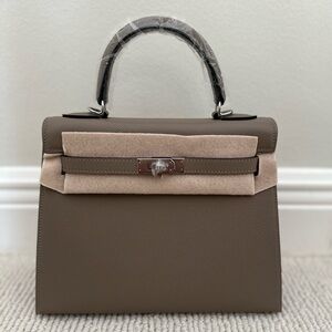 Gris Asphalt Epsom Leather Kelly 25 Style Handbag